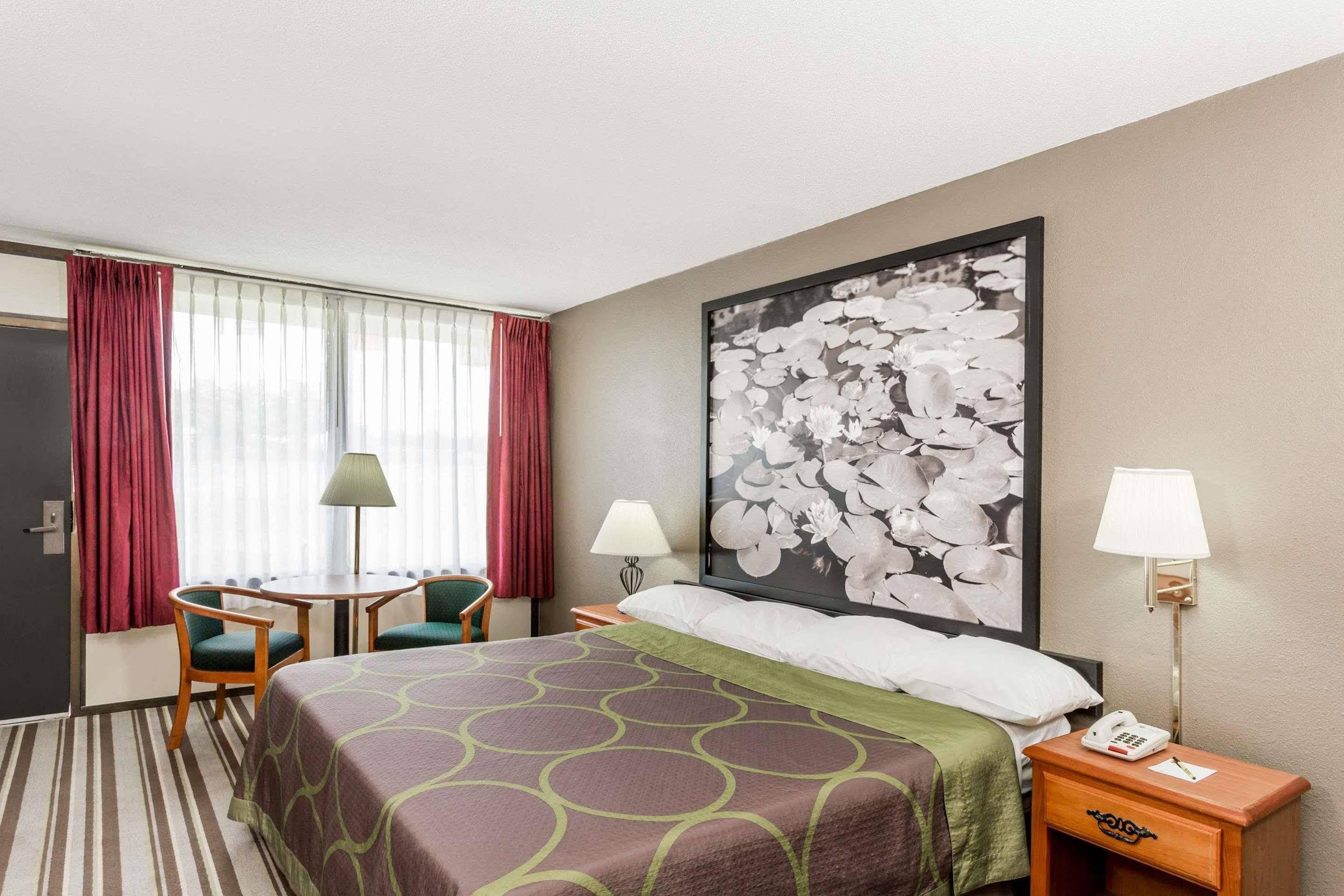 Super 8 By Wyndham Valdosta Mall Luaran gambar